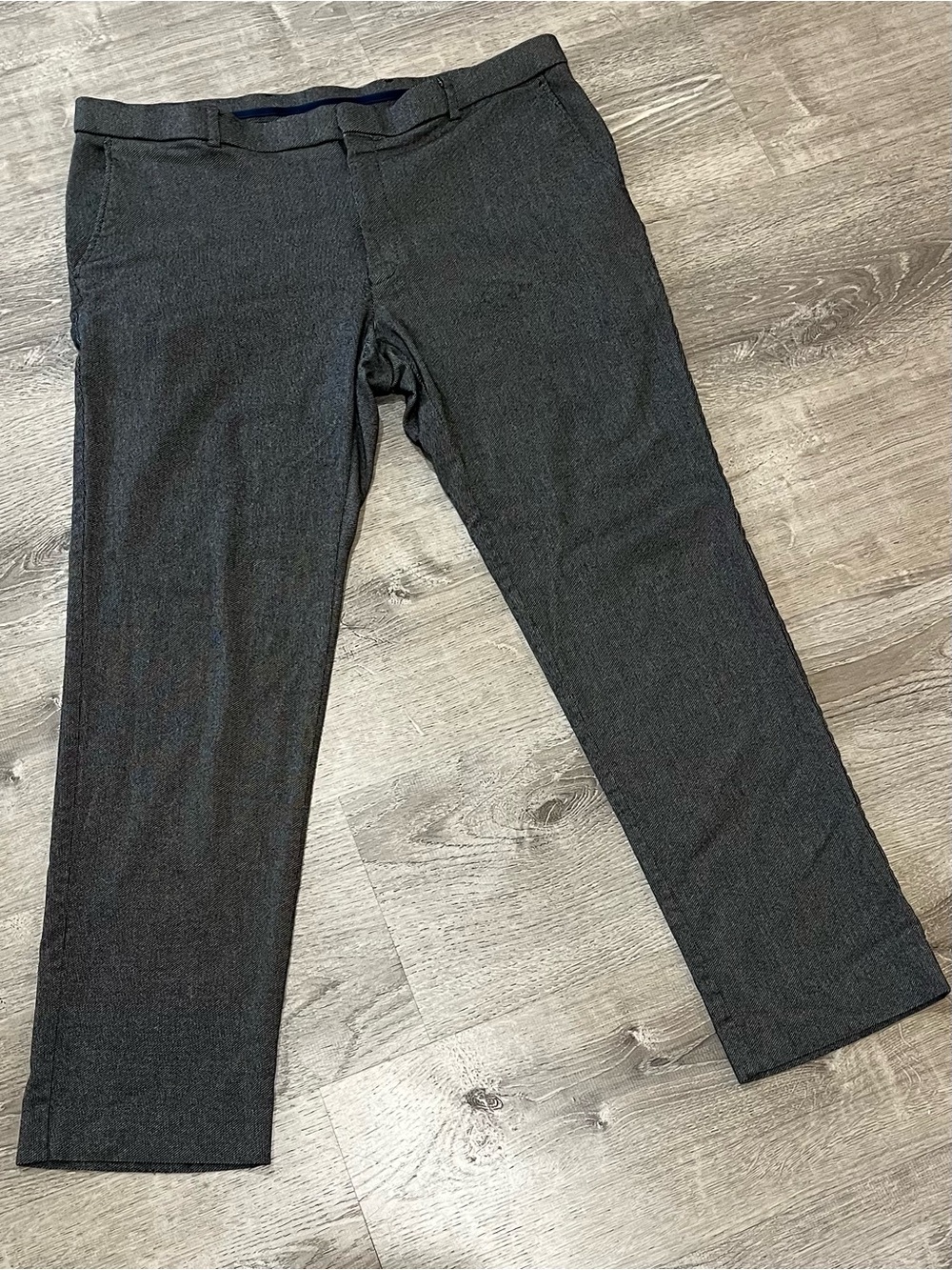Men’s Tommy Hilfiger Black Dress Pants - Classic Comfort 38x30